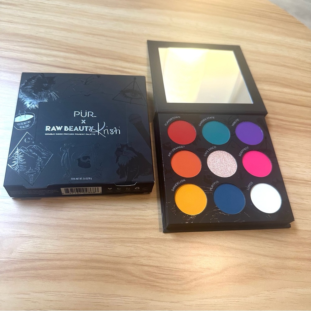 PÜR x RawBeautyKristi Pressed Pigment Palette